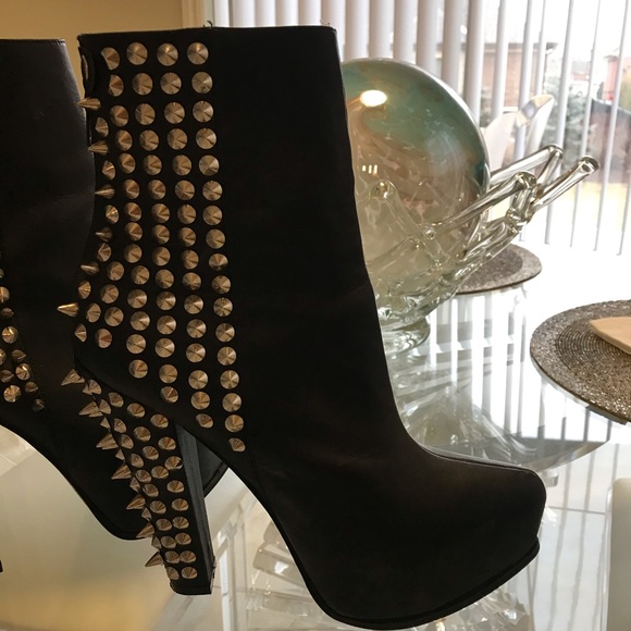 Jeffrey Campbell spiked boots - Picture 5 of 8